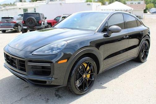 2023 Porsche Cayenne Turbo GT