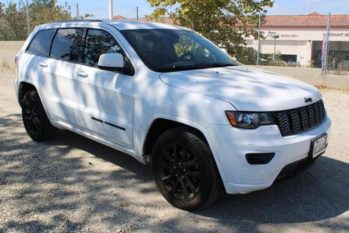 2018 Jeep Grand Cherokee Altitude