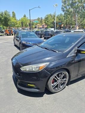 2017 Ford Focus ST Base