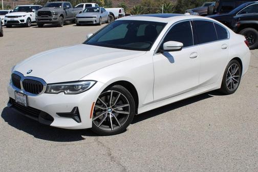 2020 BMW 330 i