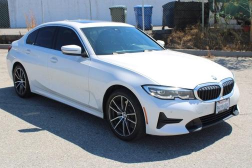2020 BMW 330 i