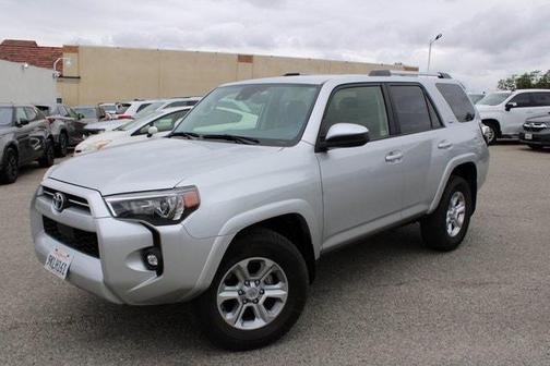 2024 Toyota 4Runner SR5