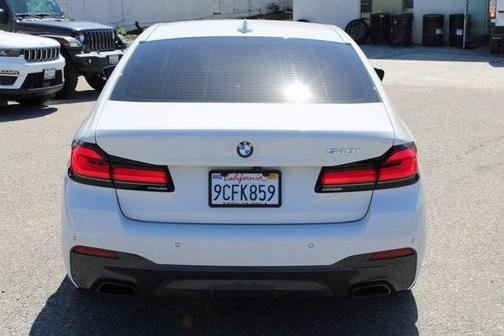 2022 BMW 540 i