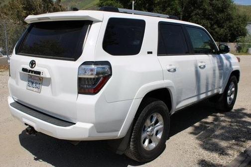 2022 Toyota 4Runner SR5 Premium
