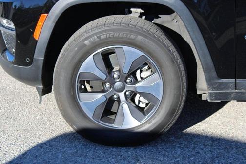 2022 Jeep Grand Cherokee 4xe Base