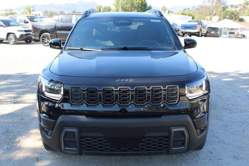 Diamond Black 2026 Jeep Cherokee LAREDO/LIMITED