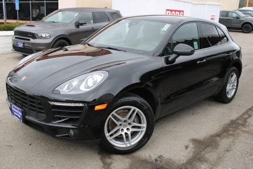 2018 Porsche Macan Base