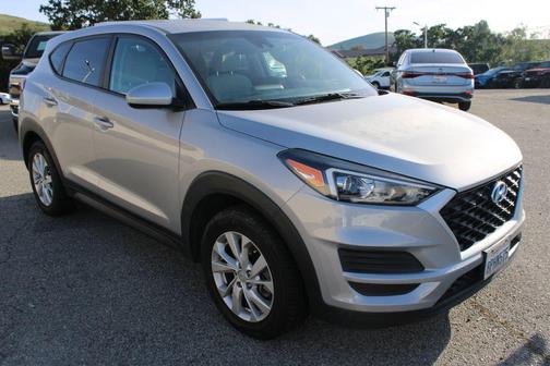 2020 Hyundai TUCSON SE