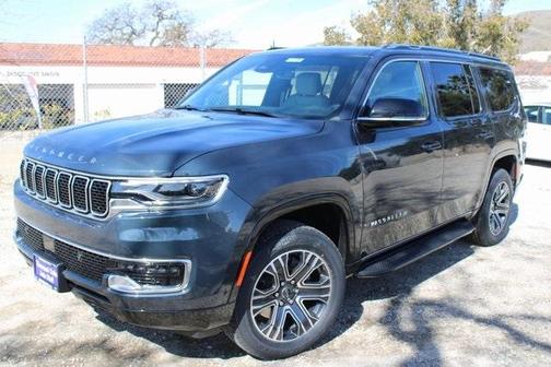 2025 Jeep Wagoneer Base