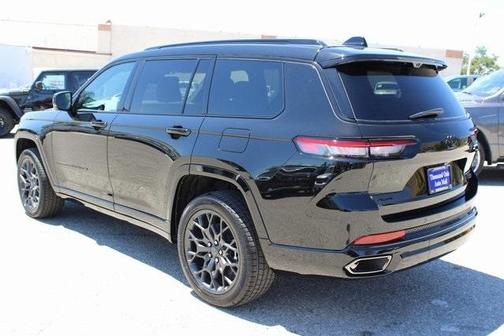 2025 Jeep Grand Cherokee L Summit