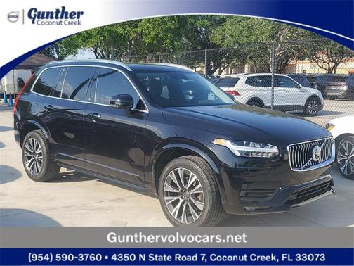 2022 Volvo XC90 T5 Momentum 7 Passenger