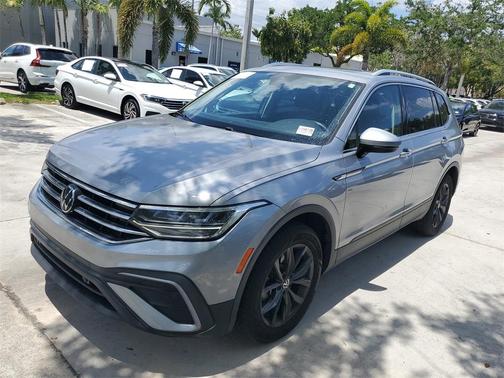 2022 Volkswagen Tiguan 2.0T SE