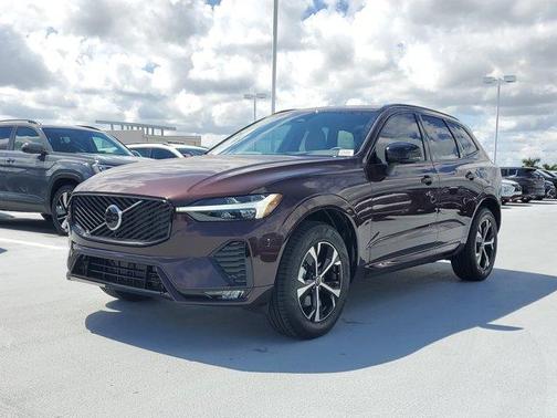 2026 Volvo XC60 B5 Core