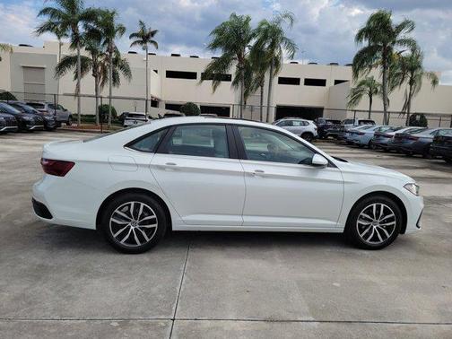 2026 Volkswagen Jetta 1.5T SE