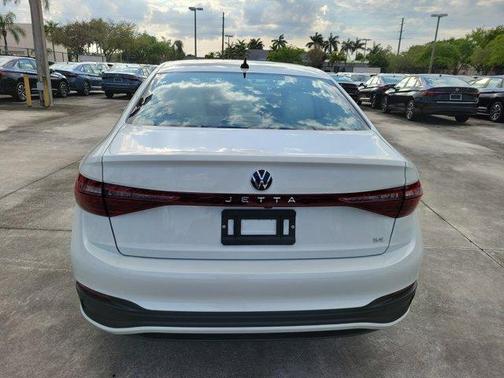 2026 Volkswagen Jetta 1.5T SE