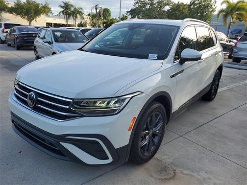 2022 Volkswagen Tiguan 2.0T SE