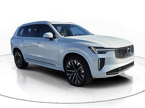 2026 Volvo XC90 B6 Plus 7-Seater