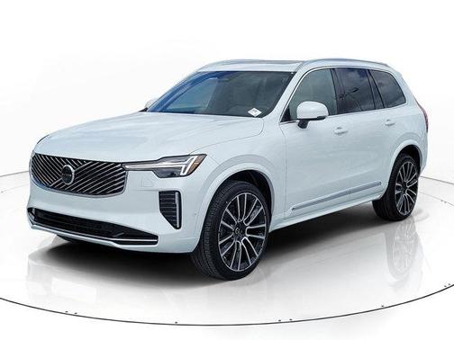 Crystal White Pearl 2026 Volvo XC90 B6 Plus 7-Seater