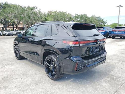 2025 Volkswagen Tiguan 2.0T SE R-Line Black