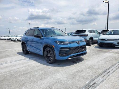 2025 Volkswagen Tiguan 2.0T SE R-Line Black