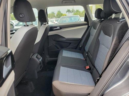 2026 Volkswagen Taos 1.5T S