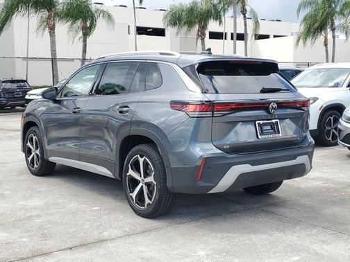 2025 Volkswagen Tiguan 2.0T SE