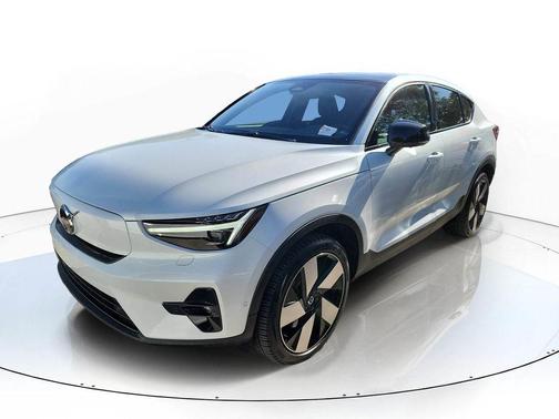 Crystal White 2023 Volvo C40 Recharge Pure Electric Twin Ultimate