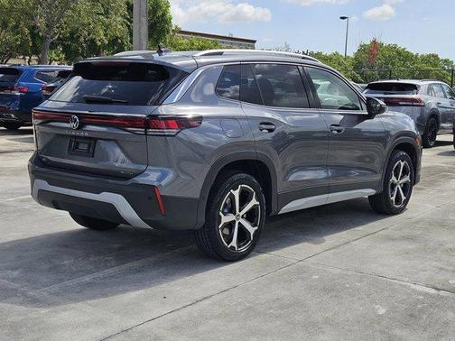 2025 Volkswagen Tiguan 2.0T SE
