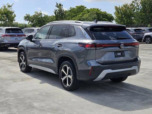2025 Volkswagen Tiguan 2.0T SE