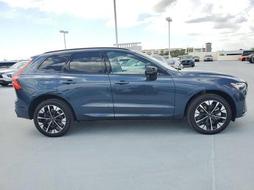 2026 Volvo XC60 ULTRA
