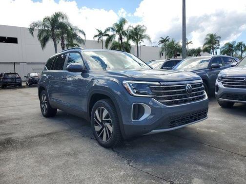 Pure Gray 2026 Volkswagen Atlas 2.0T SE W/TECHNOLOGY
