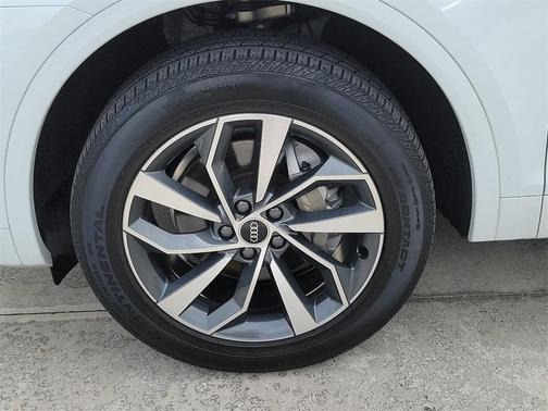 2022 Audi Q5 45 S line quattro Premium