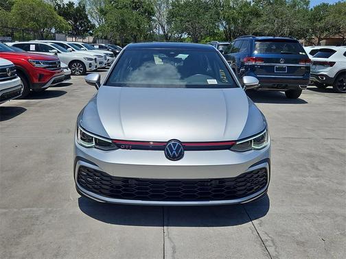 2022 Volkswagen Golf GTI 2.0T SE