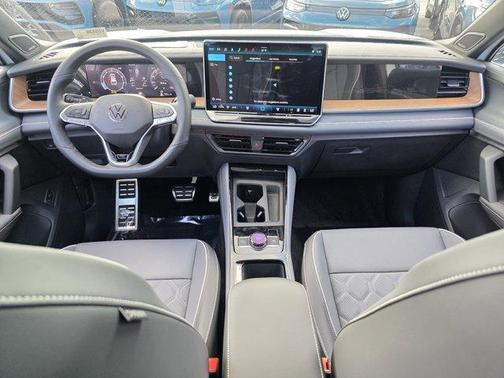 Opal White Pearl 2026 Volkswagen Tiguan 2.0T SEL R-Line Turbo