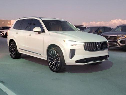 2026 Volvo XC90 B6 Ultra 7-Seater