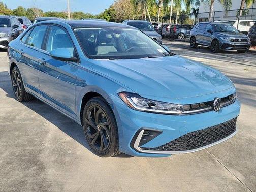 2025 Volkswagen Jetta 1.5T SE