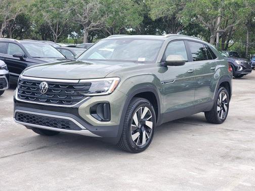 2026 Volkswagen Atlas Cross Sport 2.0T SE w/Technology