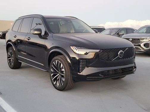 2026 Volvo XC90 B6 Ultra Dark Theme 7-Seater
