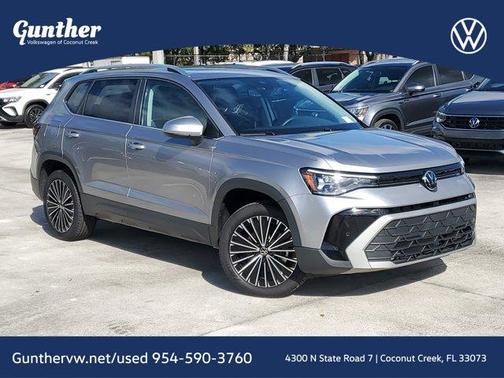 2025 Volkswagen Taos 1.5T SE