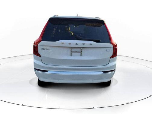 2023 Volvo XC90 Recharge Plug-In Hybrid T8 Plus 6 Passenger