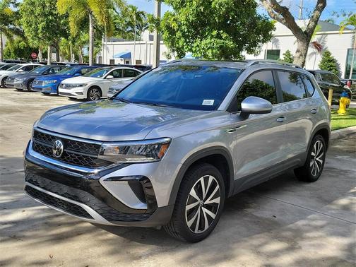 2022 Volkswagen Taos 1.5T SE