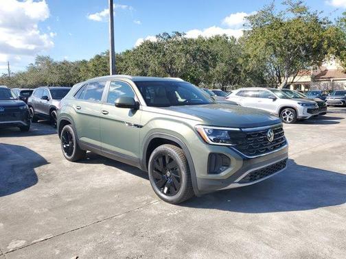 2026 Volkswagen Atlas Cross Sport 2.0T SE