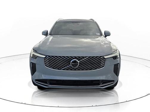 Metallic 2026 Volvo XC90 B6 Plus 7-Seater