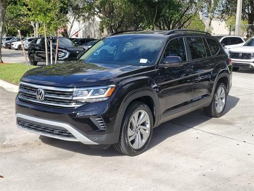 2022 Volkswagen Atlas 2.0T SE w/Technology