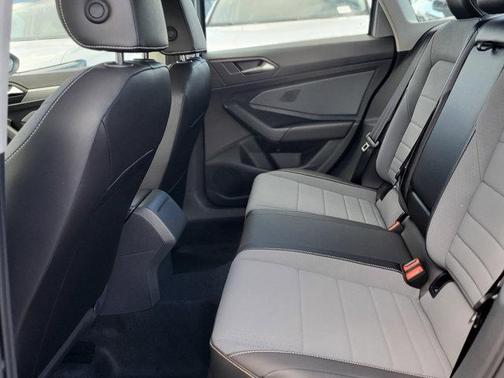 2026 Volkswagen Jetta 1.8T SE