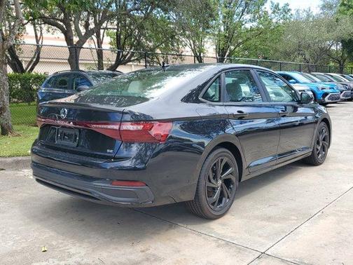 2026 Volkswagen Jetta 1.8T SE