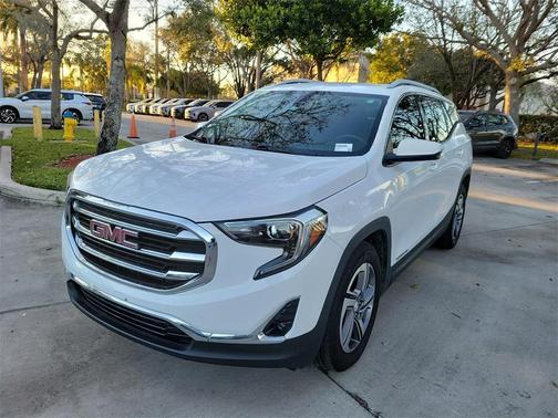 2020 GMC Terrain SLT