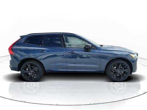 Denim Blue Metallic 2026 Volvo XC60 B5 Ultra Black Edition