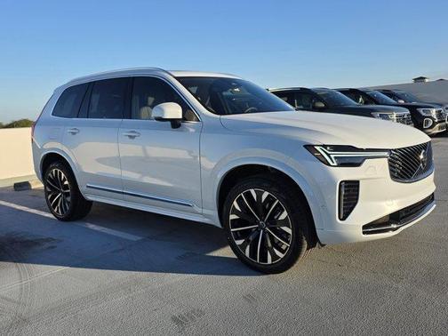 2026 Volvo XC90 B6 Ultra 7-Seater