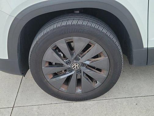 2023 Volkswagen Taos 1.5T S